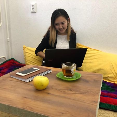 Flow Hostel بيشكيك المظهر الخارجي الصورة