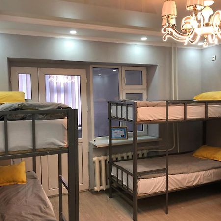 Flow Hostel بيشكيك المظهر الخارجي الصورة